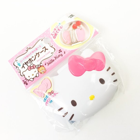 Hello Kitty Earphone Case! - Picture 1 of 4